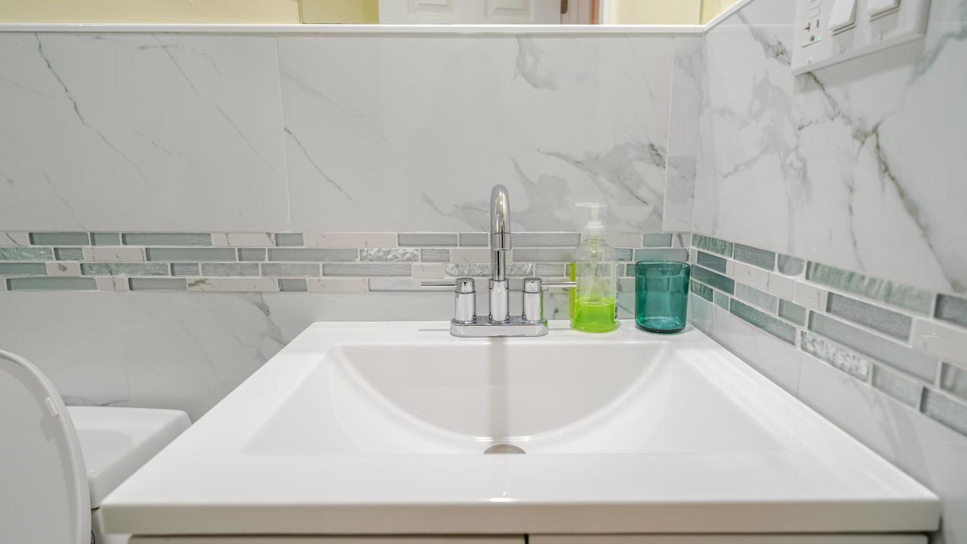 Stylish 4br Boston, Pet-friendly Near Savin Hill, I-93 & Red Line 30-1 Boston