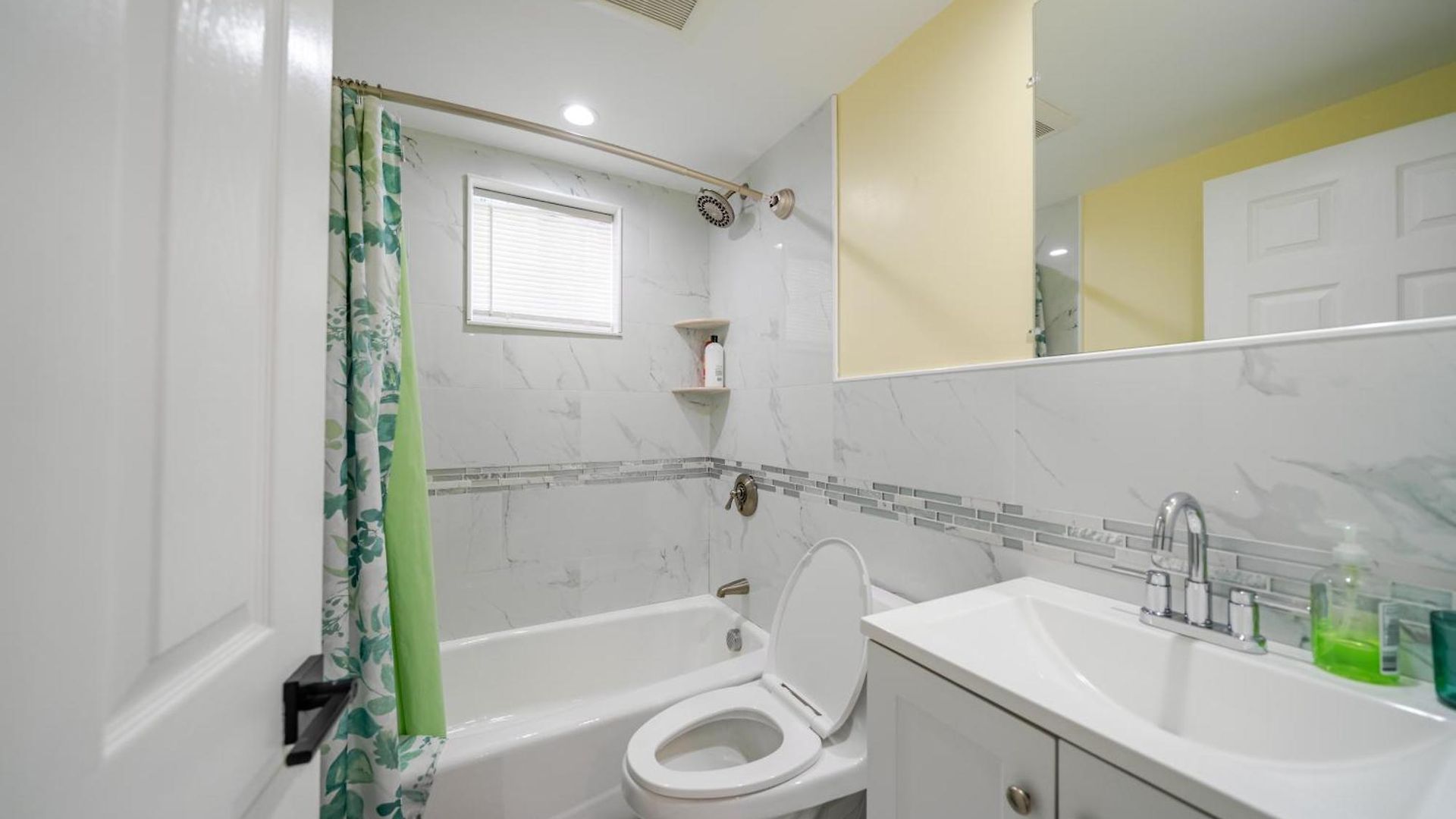 Apartment Stylish 4br Boston, Pet-friendly Near Savin Hill, I-93 & Red Line 30-1 *