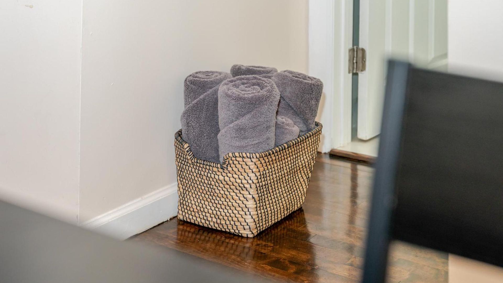 Stylish 4br Boston, Pet-friendly Near Savin Hill, I-93 & Red Line 30-1 * Boston