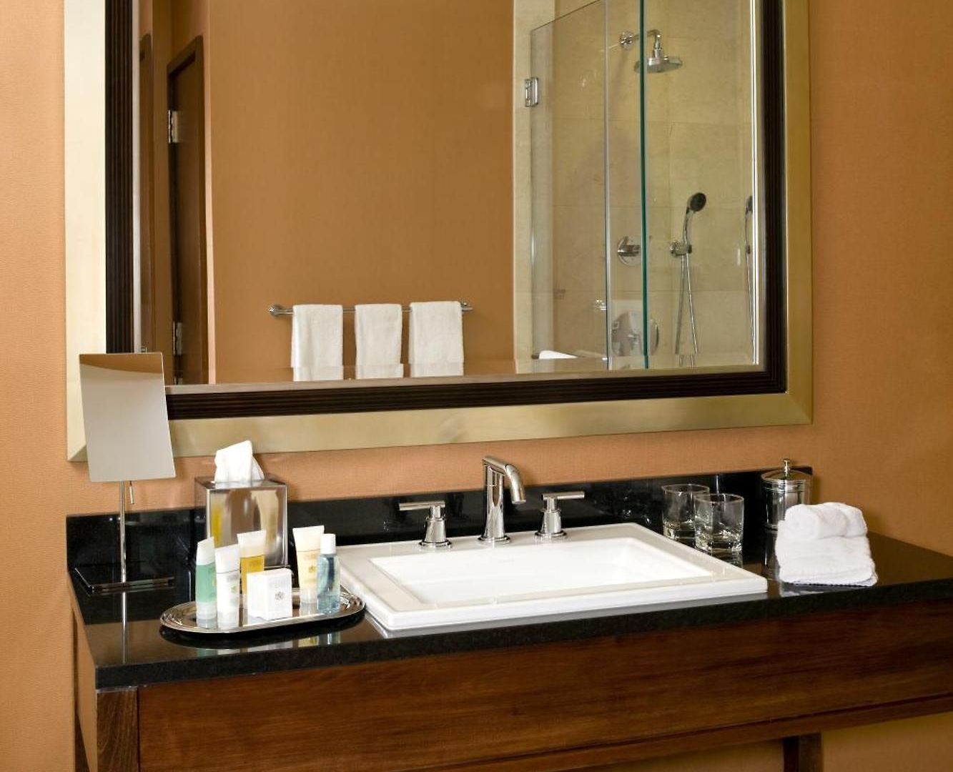 The Bostonian Hotel