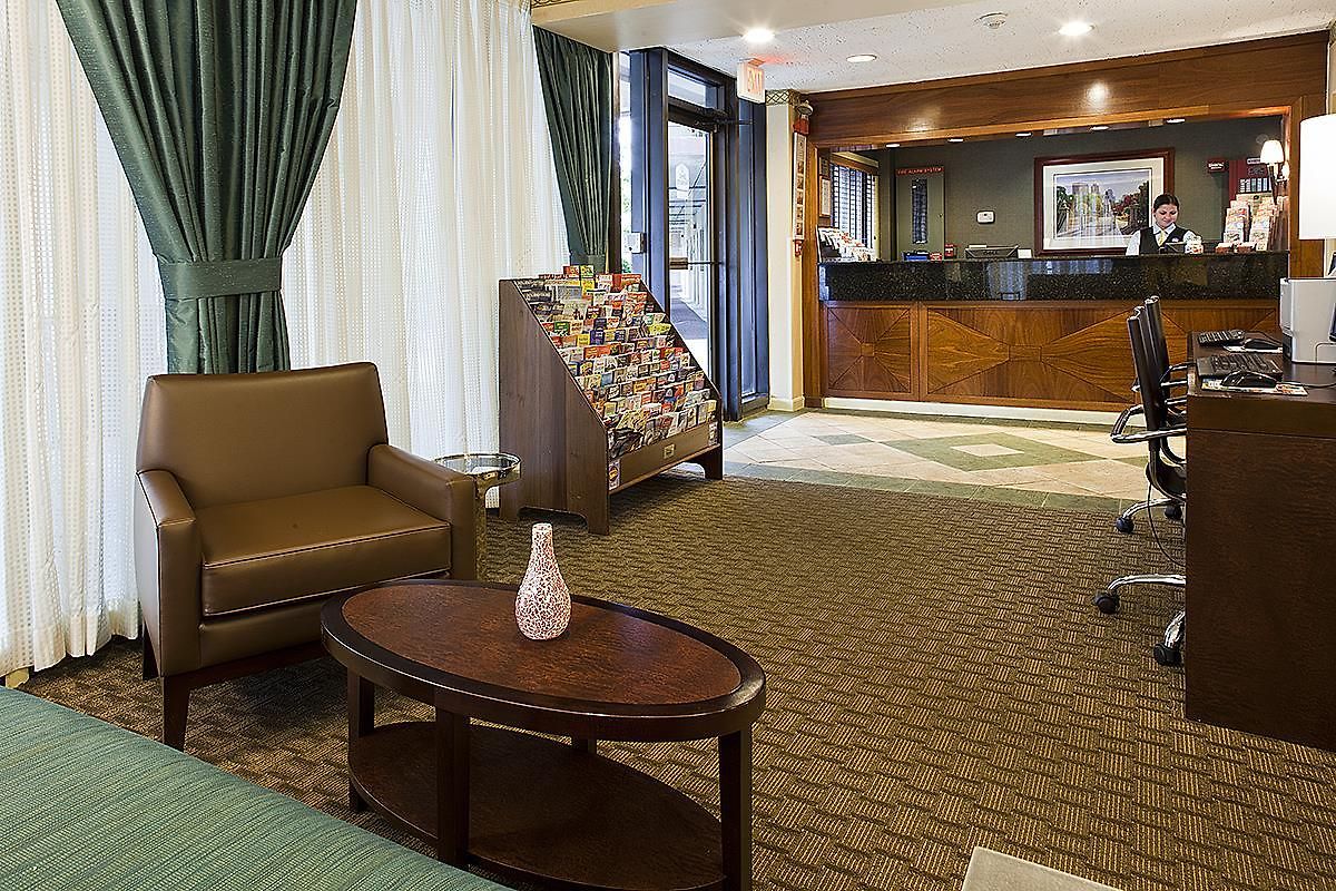 Hotel Boston Hotel
