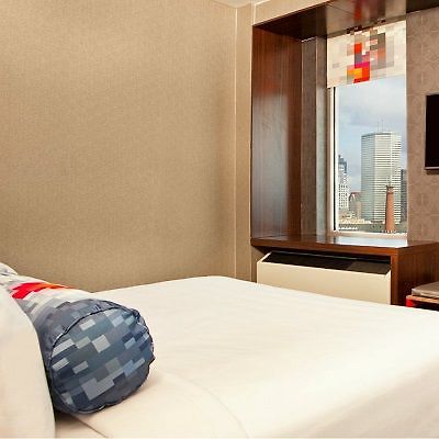 Hotel Aloft By Marriott Seaport District 4*