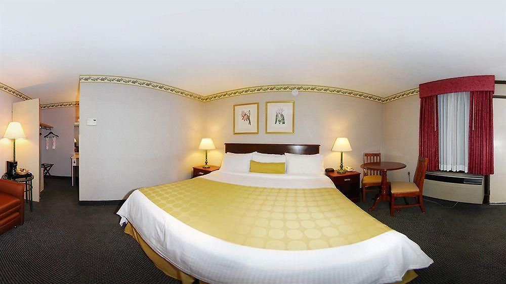 Ramada By Wyndham Boston