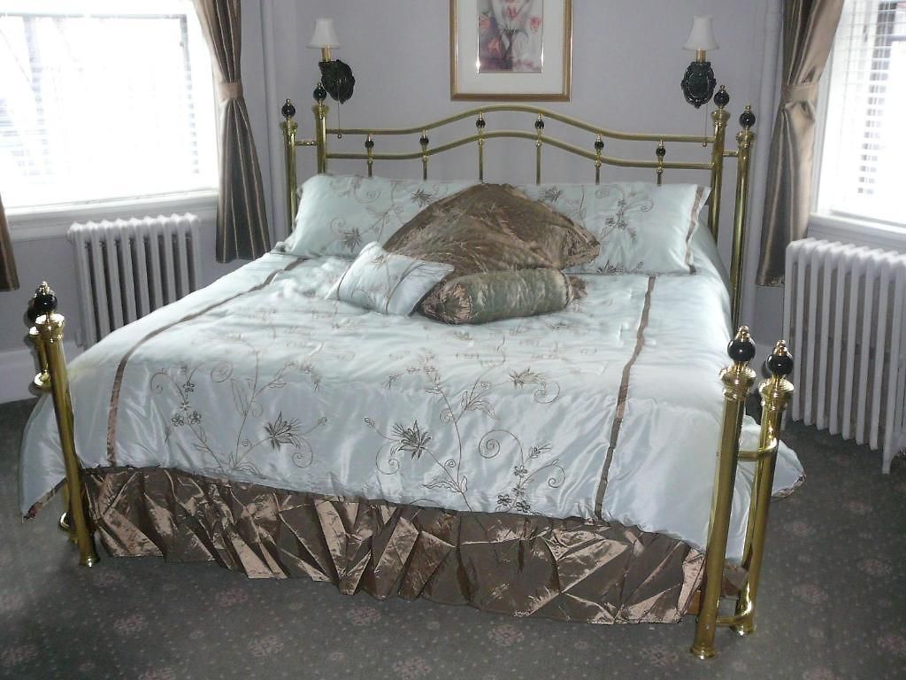 Guest house 463 Beacon Street