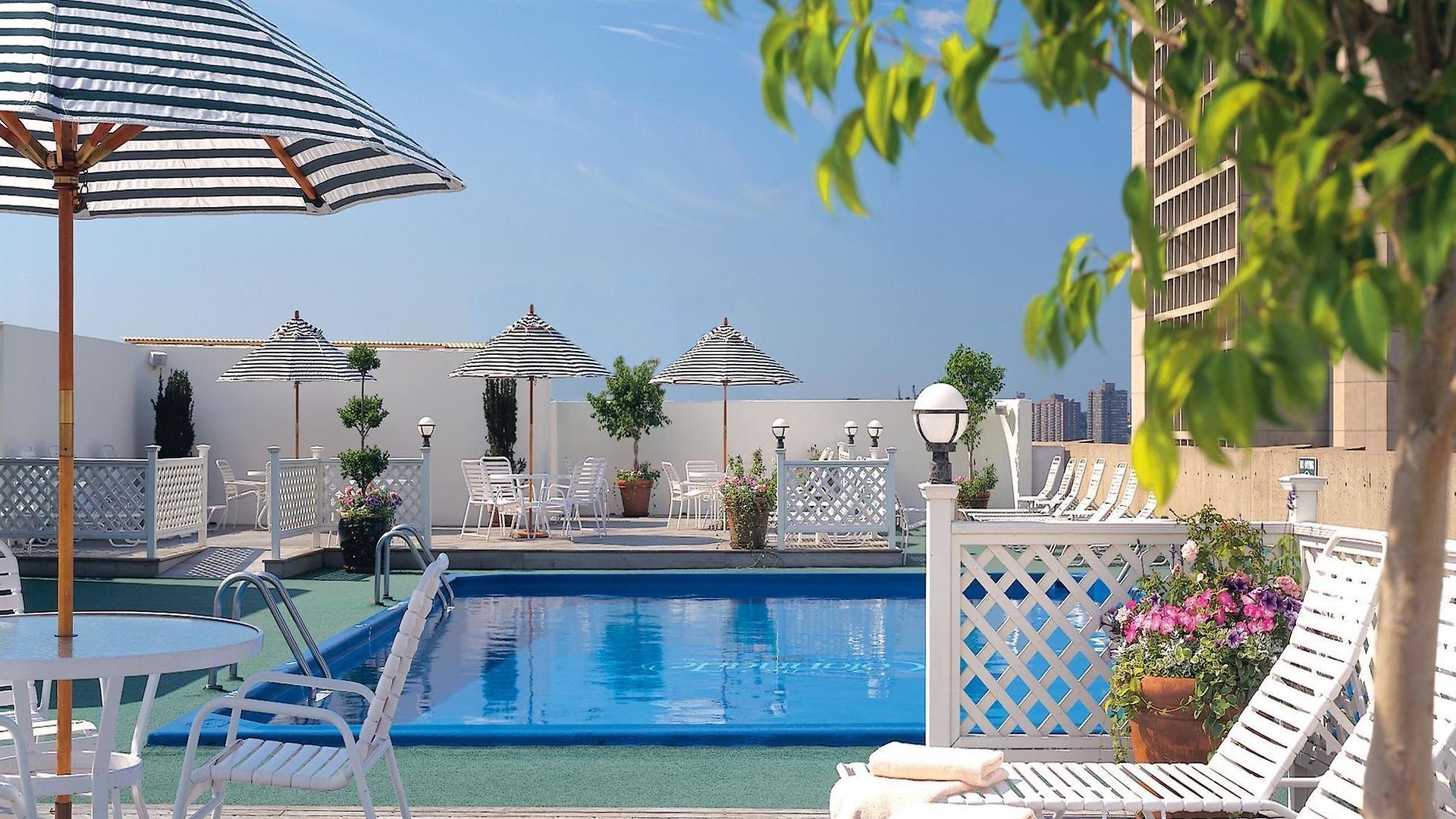 The Colonnade 4*