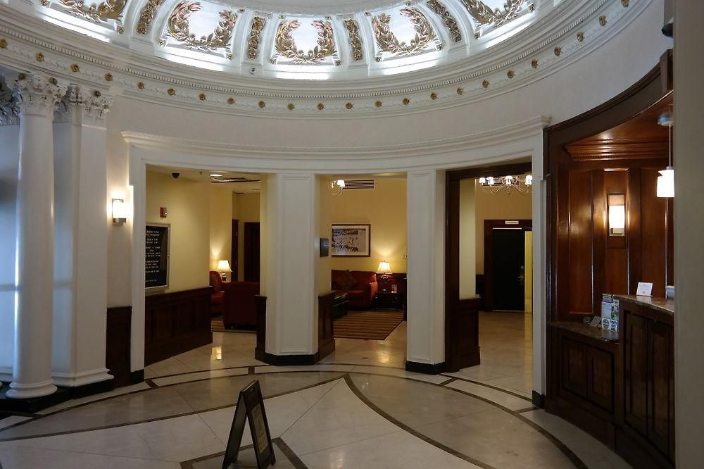 Buckminster Hotel