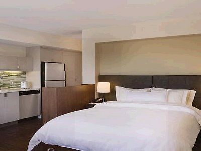 Element By Marriott Seaport District Hotel