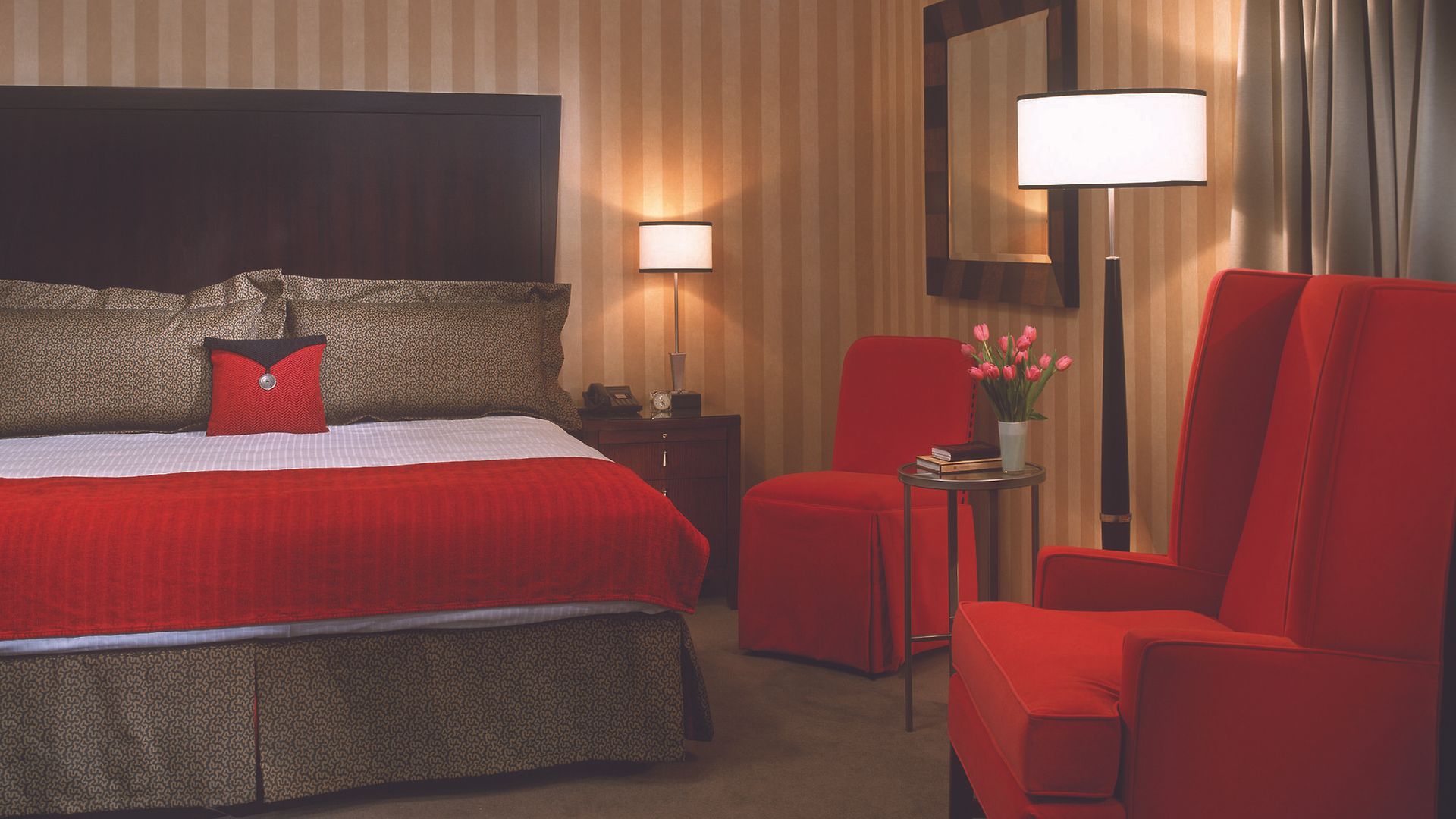Hotel Pennyweight Boston, Curio Collection By Hilton 4*
