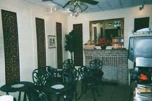 Hotel Ivy Common
