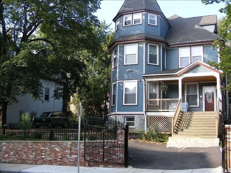 Sunny Hill Garden 4* Boston