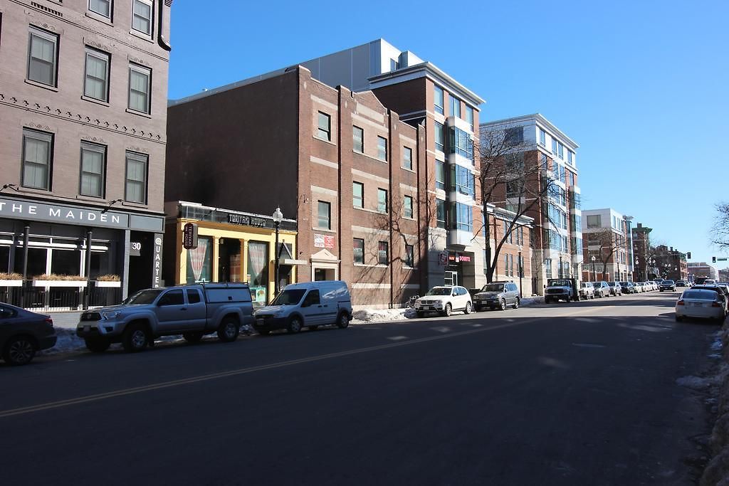 Apartment West Broadway Quarters By Thatch Boston