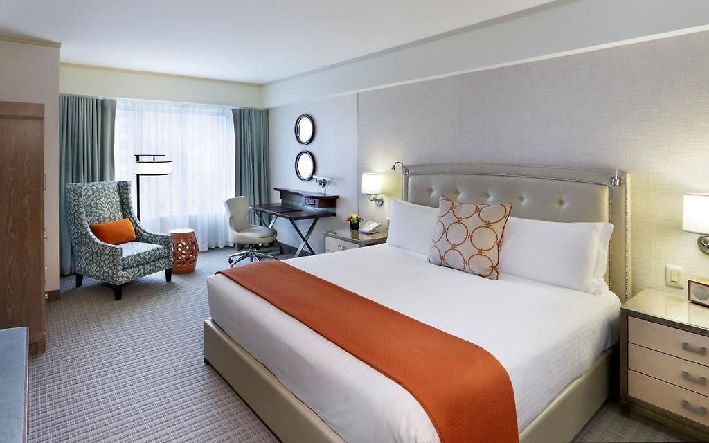 Seaport 4* Boston