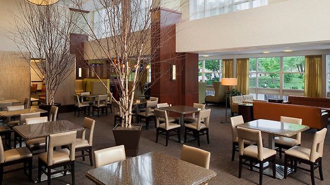 Doubletree By Hilton Bayside