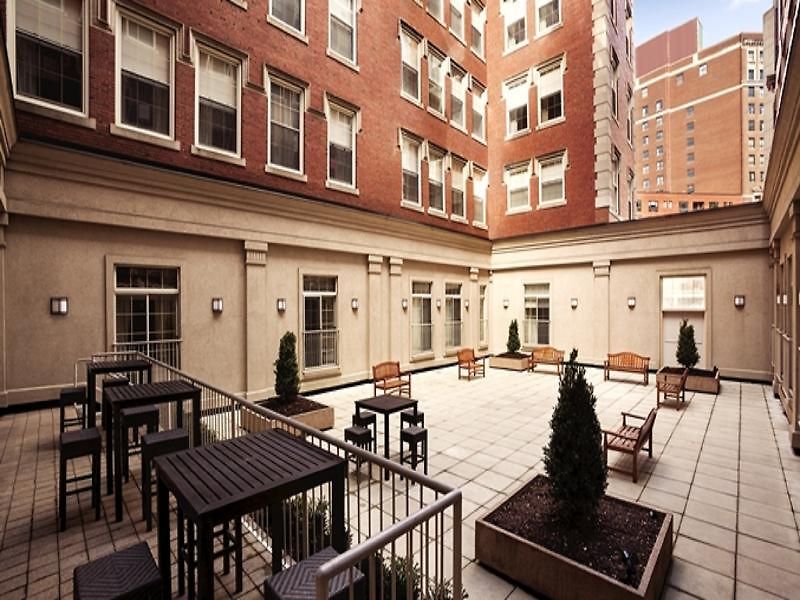 Doubletree By Hilton - Downtown Hotel