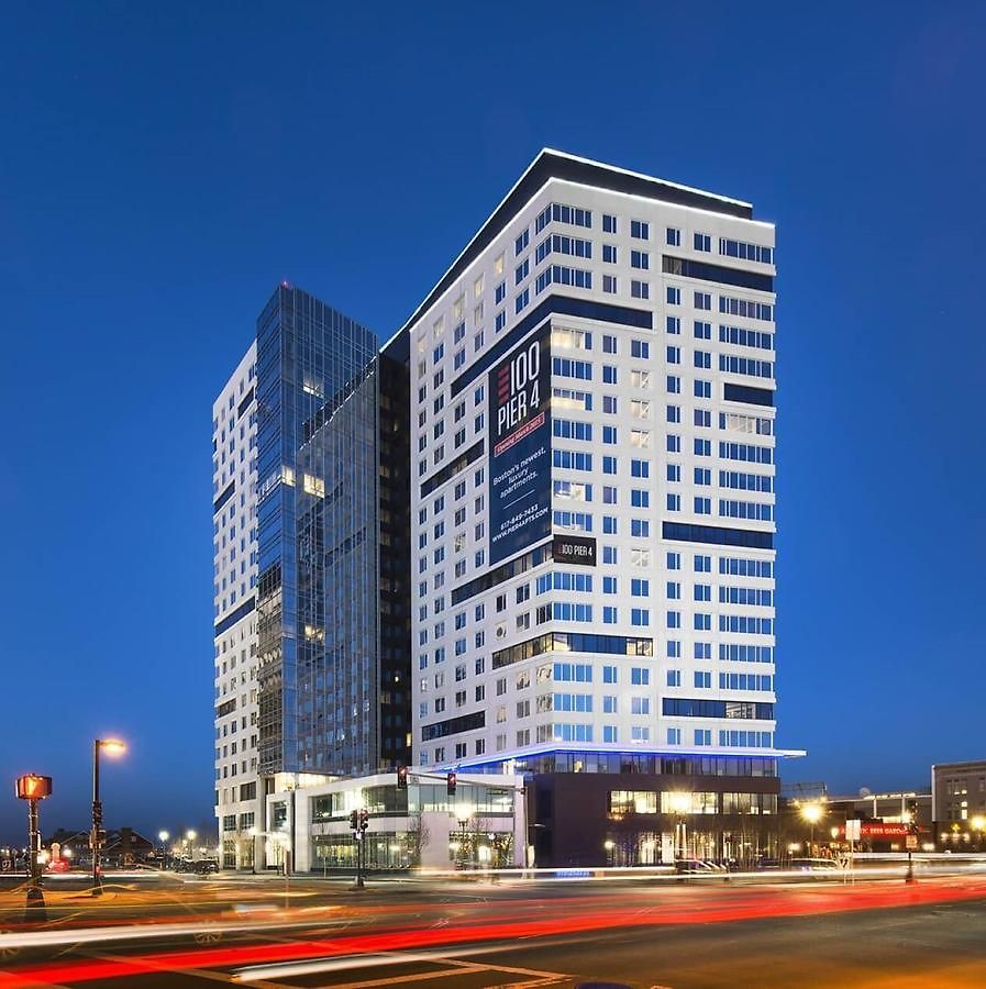 Global Luxury At Seaport Apartment