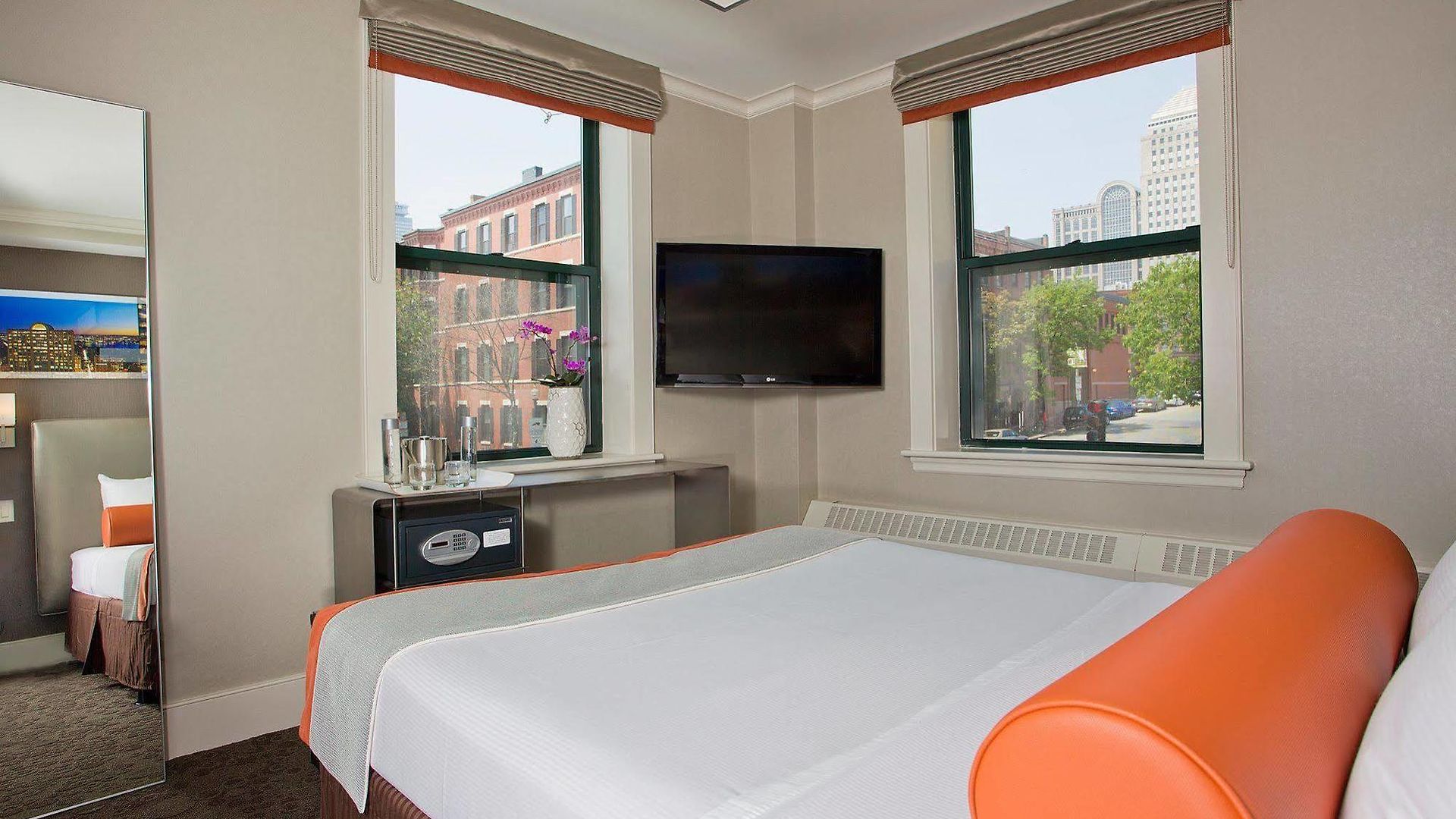 Staypineapple, A Delightful Hotel, South End Hotel