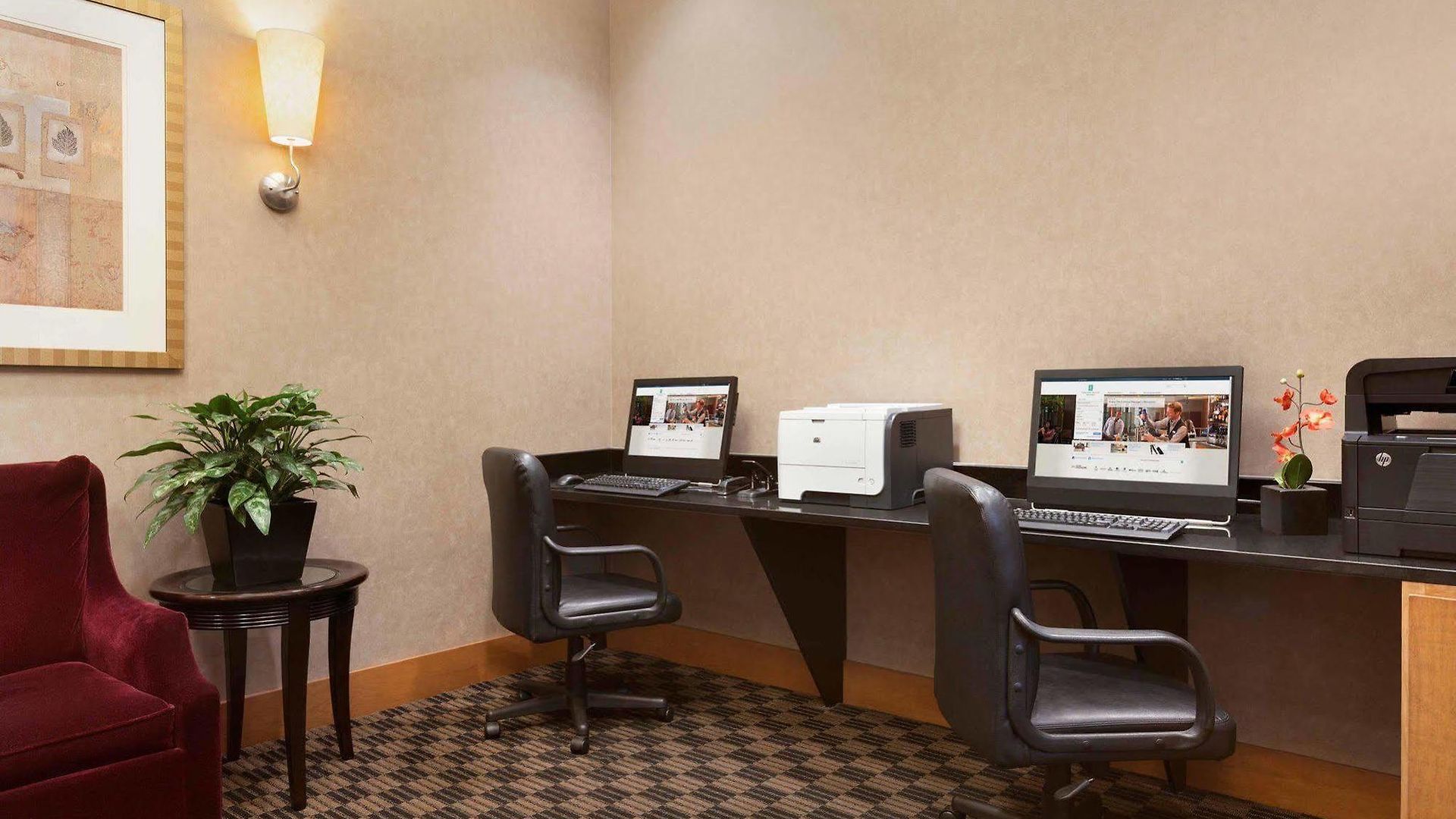 Embassy At Logan Airport Hotel