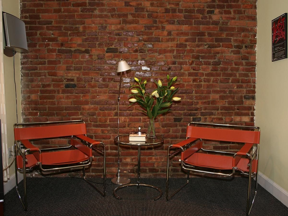 Encore Bed & Breakfast 3*