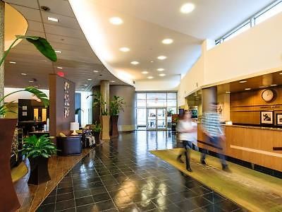 Hotel Hampton & Crosstown Center Boston