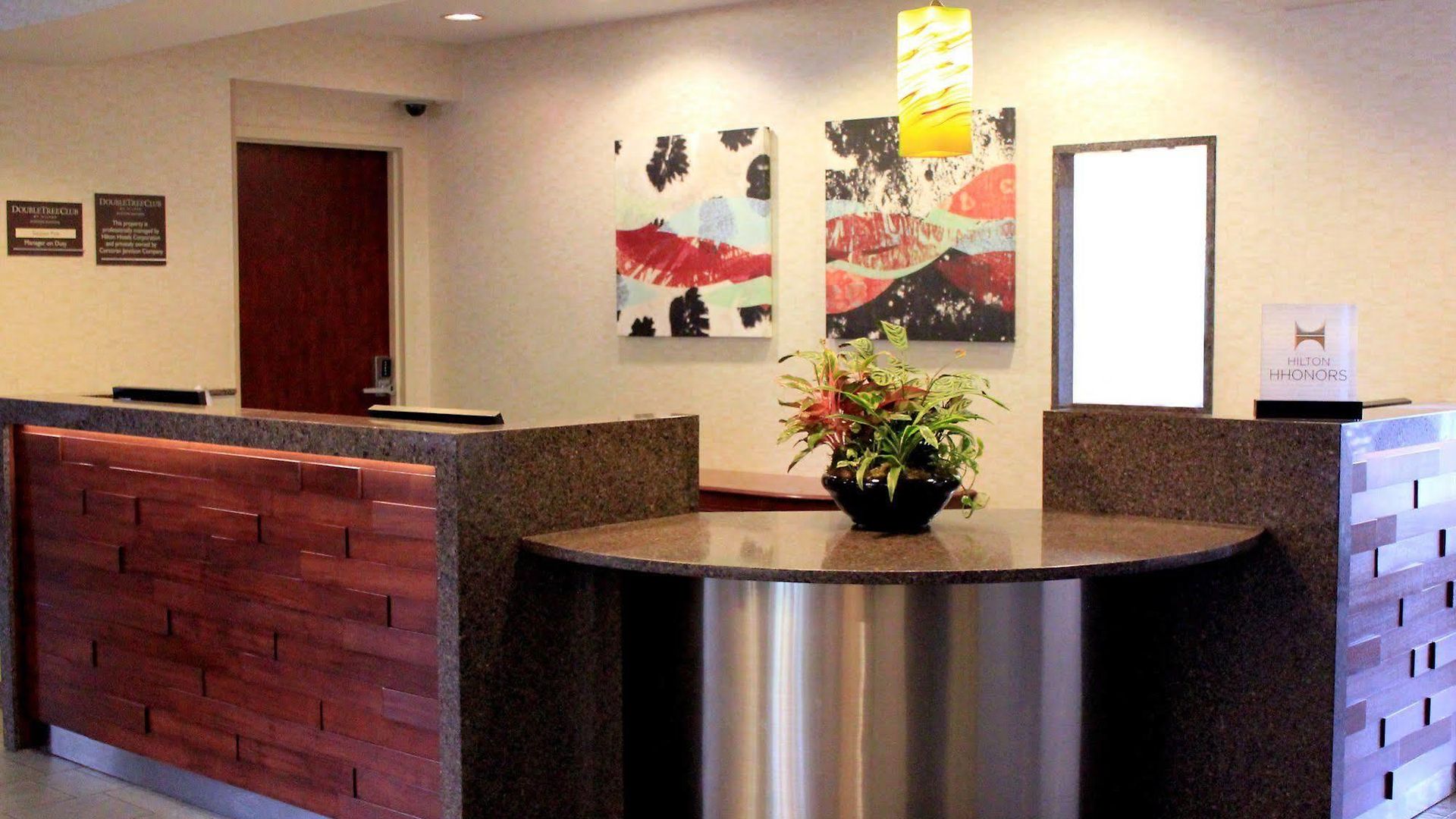 Doubletree By Hilton Bayside 3*