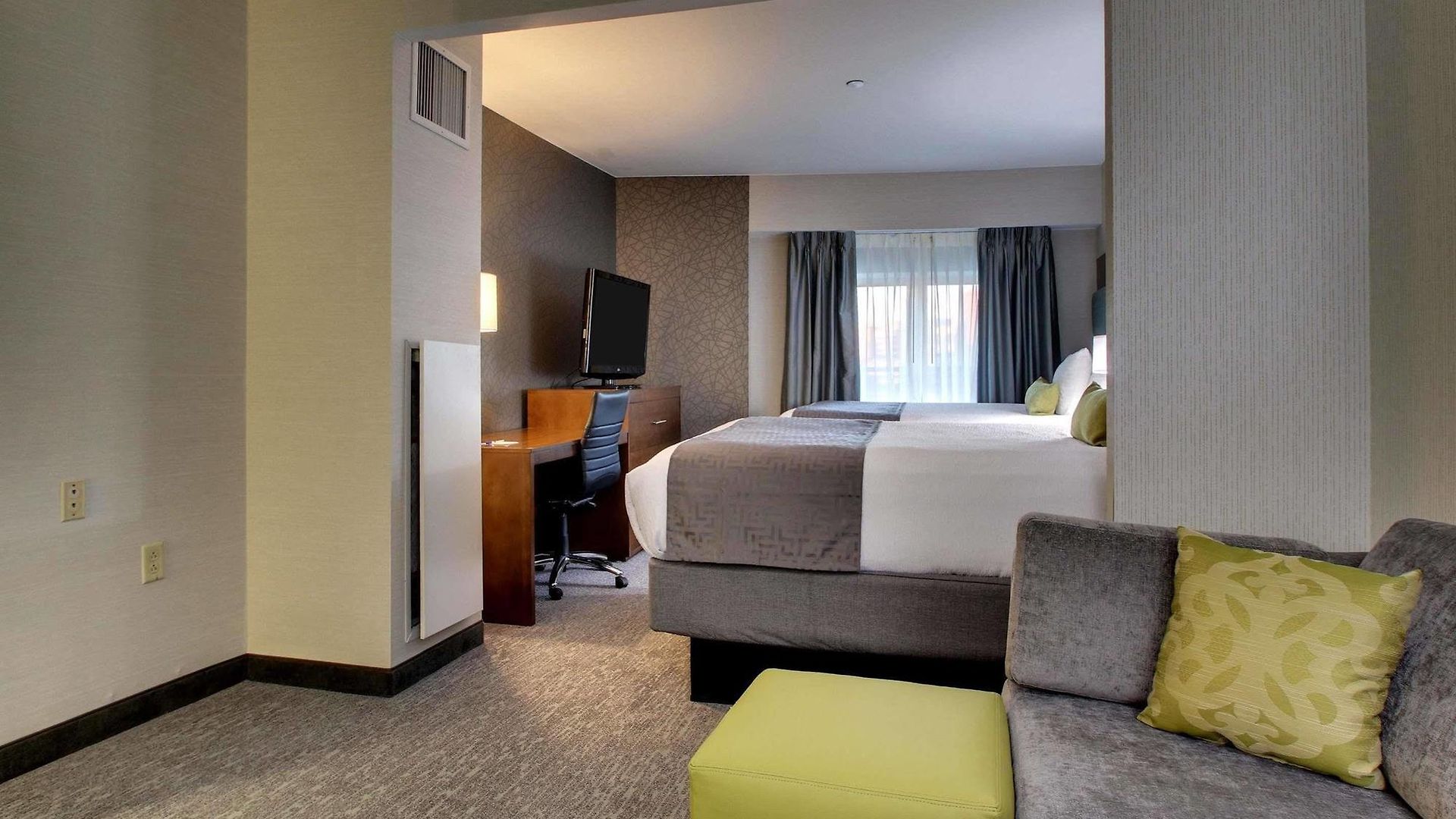 Western Hotel 3*