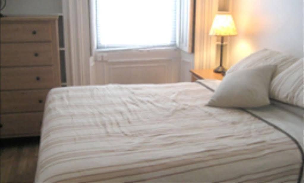Apartment Back Bay Beacon