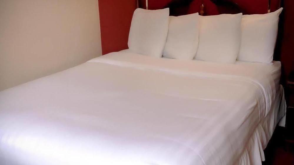 Hotel Ivy Common 2*