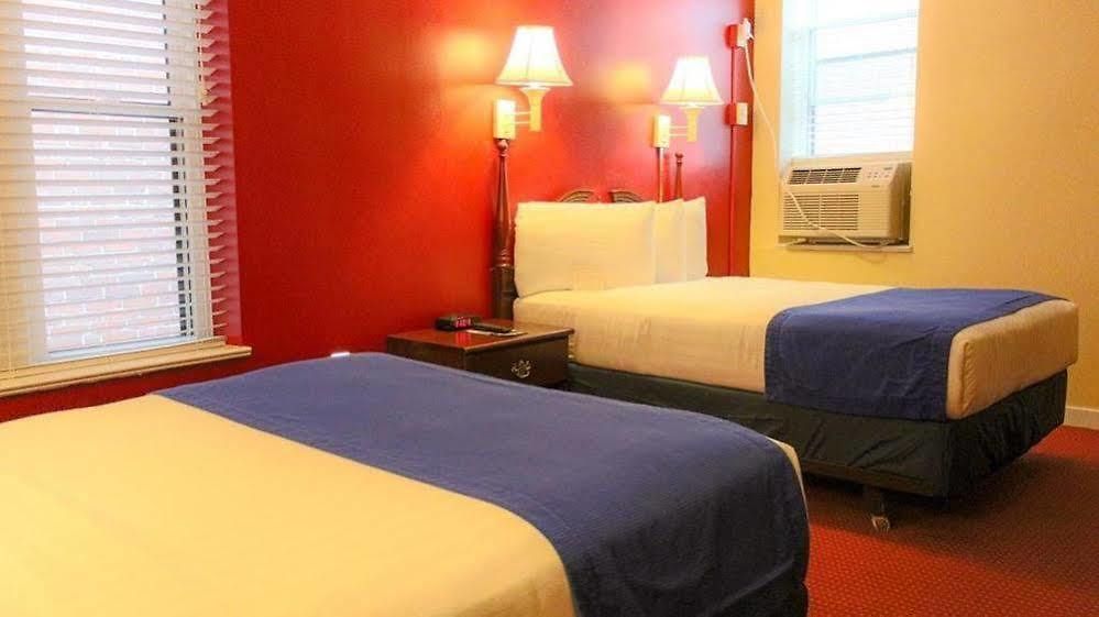 Ivy Common Hotel