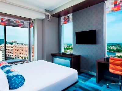 Hotel Aloft By Marriott Seaport District 4*
