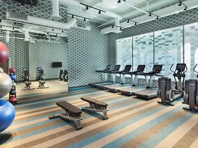 Aloft By Marriott Seaport District Hotel 4*