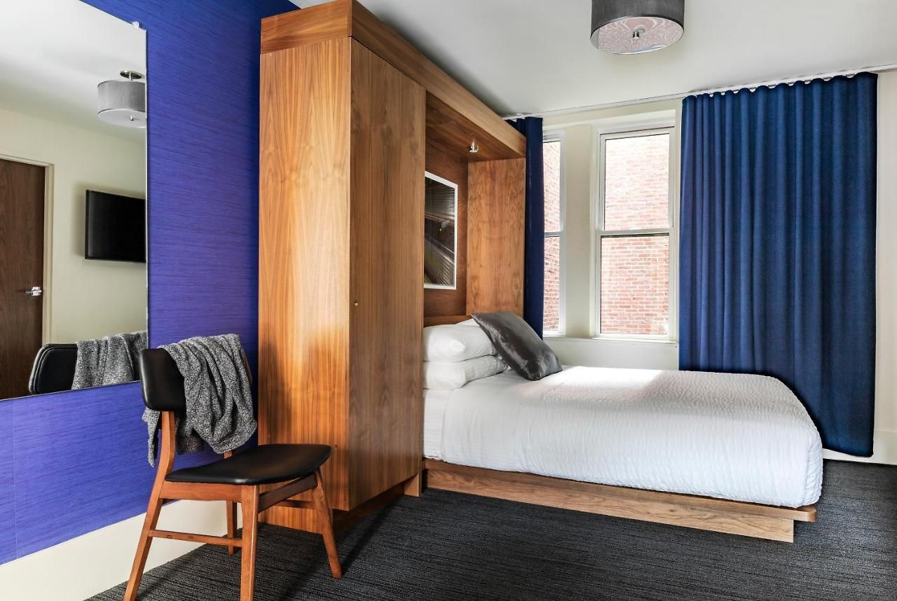 Ivy Common Hotel