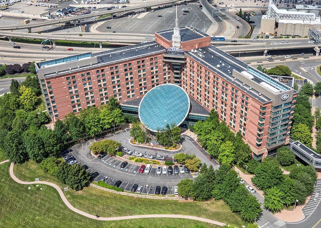 Hotel Hilton Logan Airport 4*
