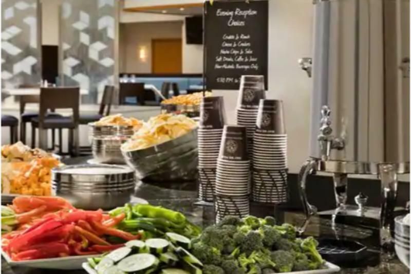 Embassy At Logan Airport Hotel Boston