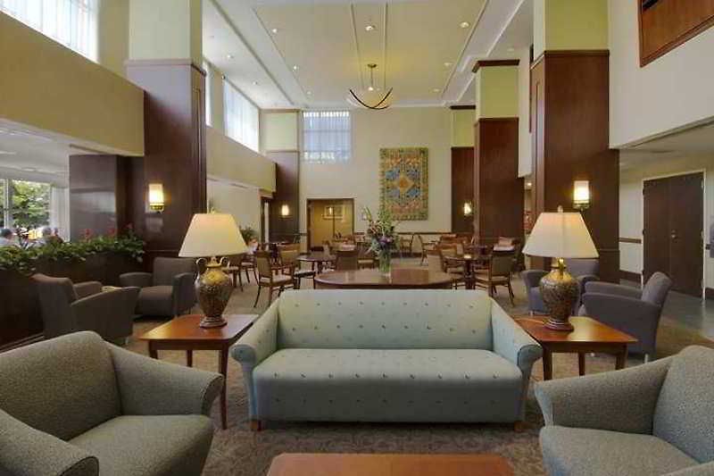 Doubletree By Hilton Bayside Hotel 3*