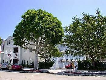 140 Hotel 3*