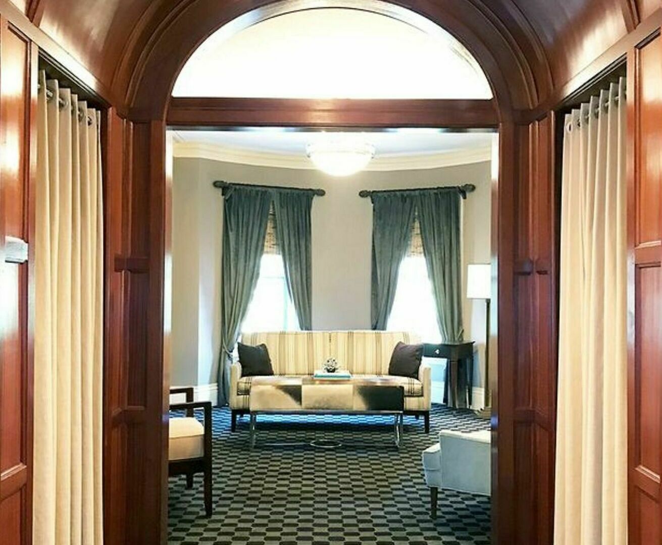 Clarendon Square Bed & Breakfast