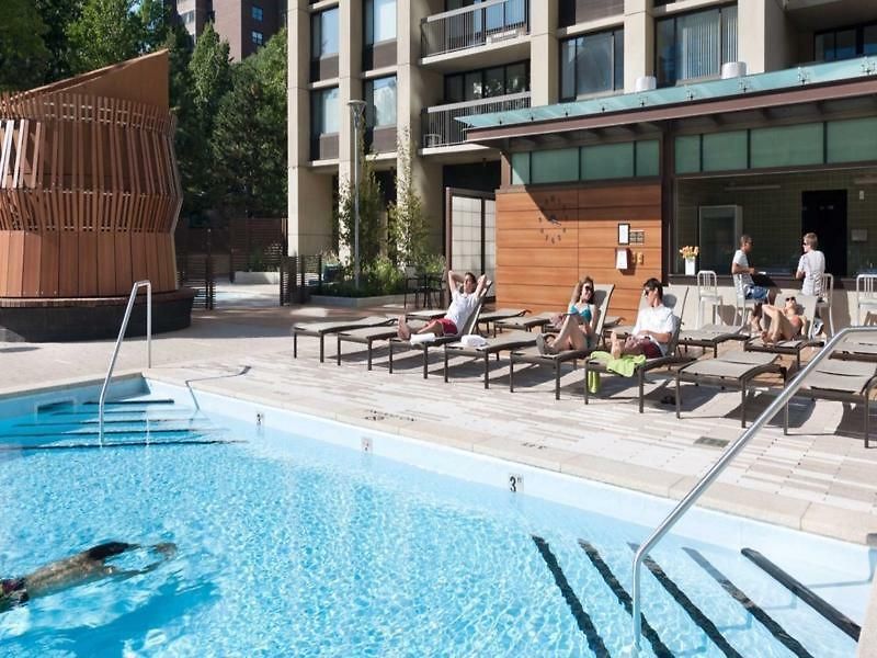 Hotel Global Luxury At West End *