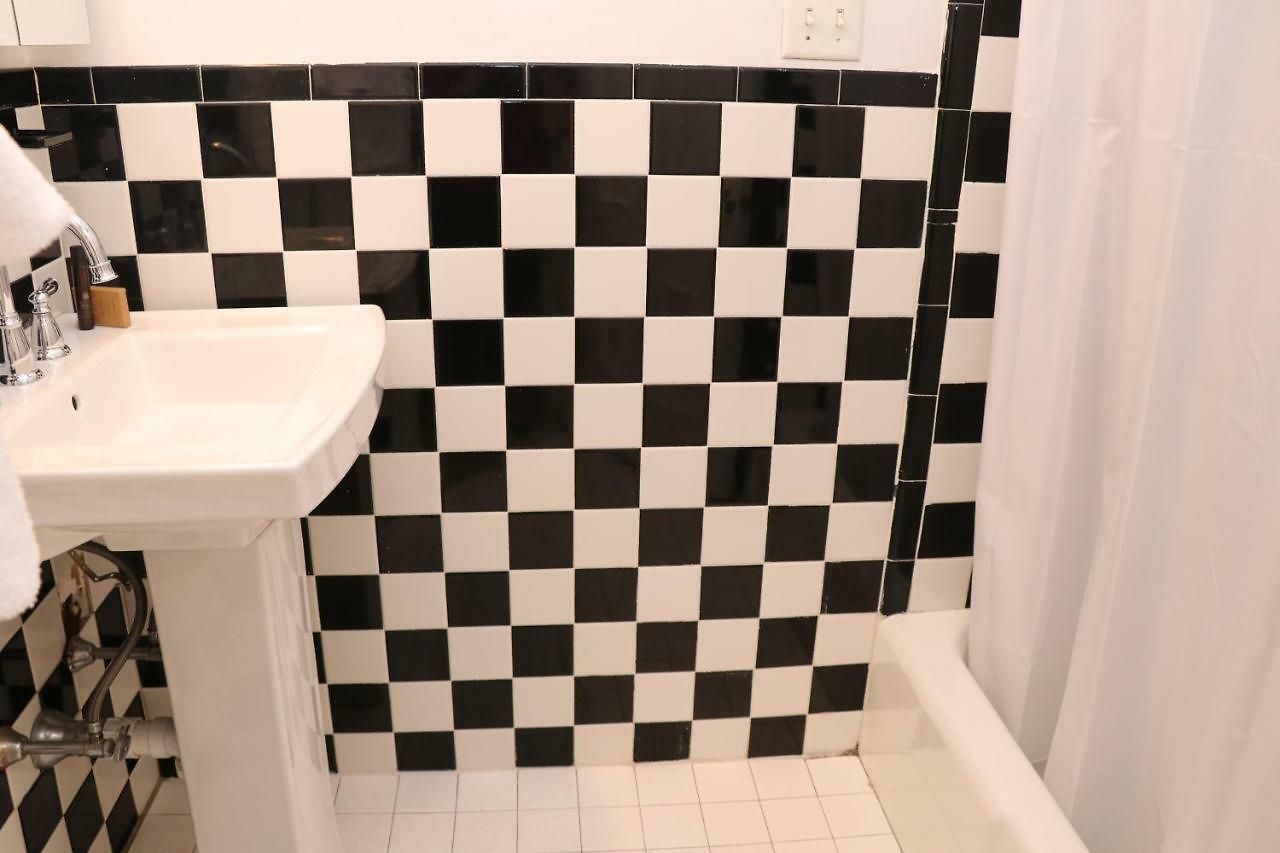 Apartment Beautiful 2bedroom In The South End - Ground Level Unit