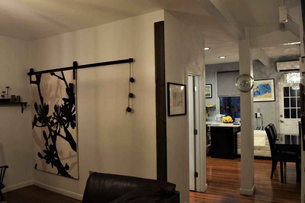 Private Rooms, Shared Bath In A Private Minutes From Logan Airport *