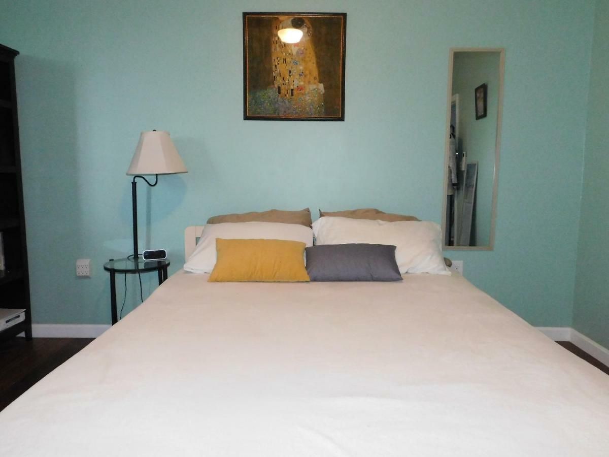Private Rooms, Shared Bath In A Private Minutes From Logan Airport