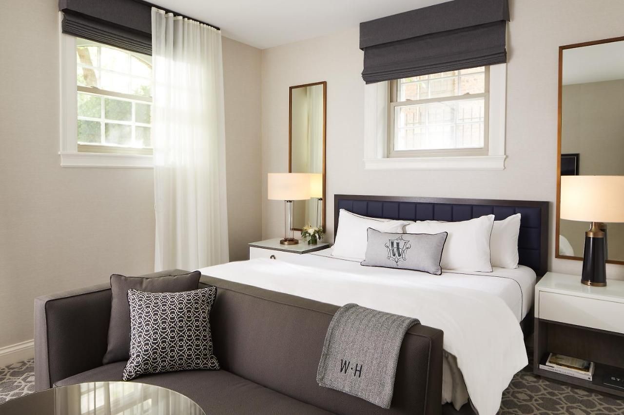 The Whitney 5*