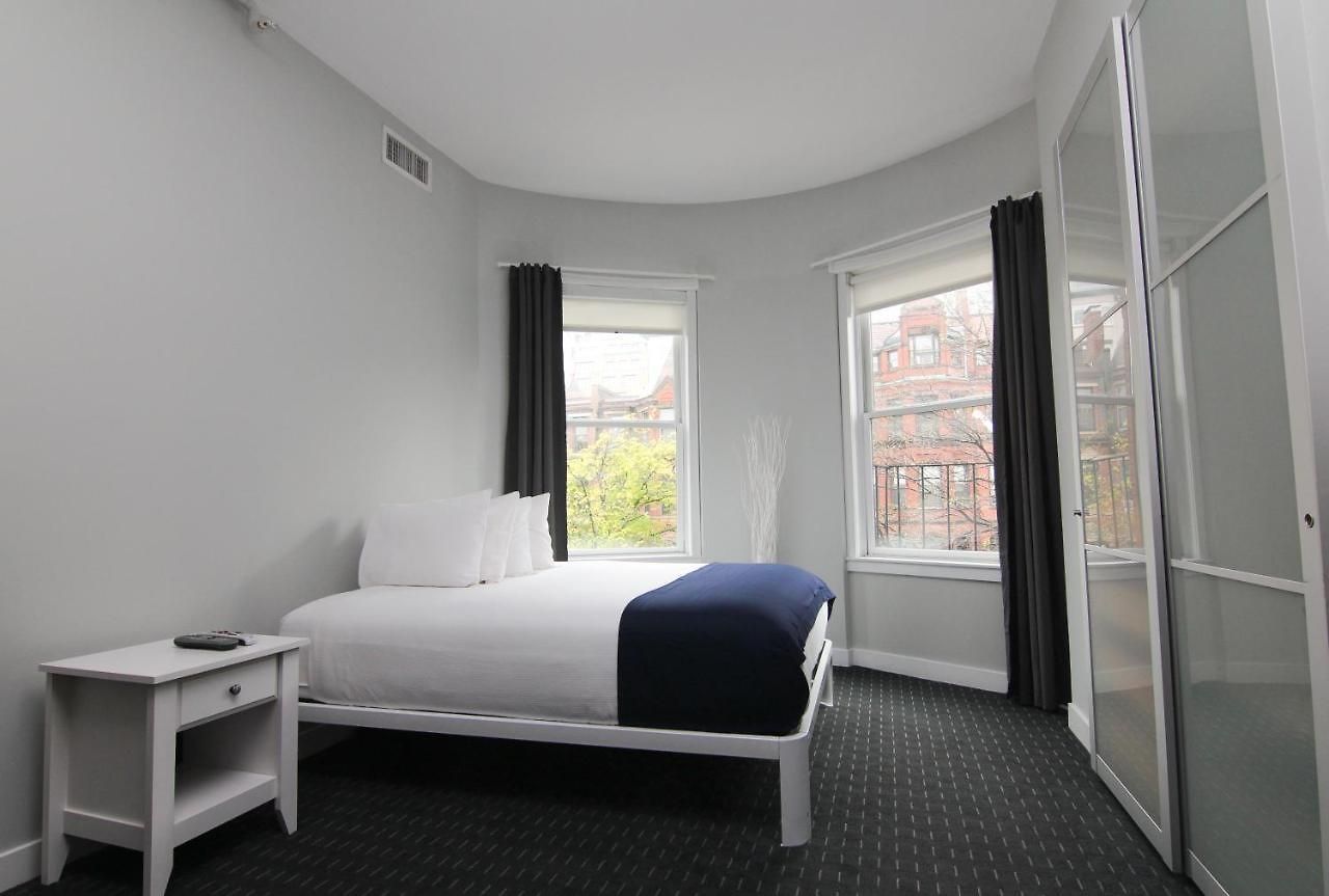 Stylish Newbury Street Studio, #4