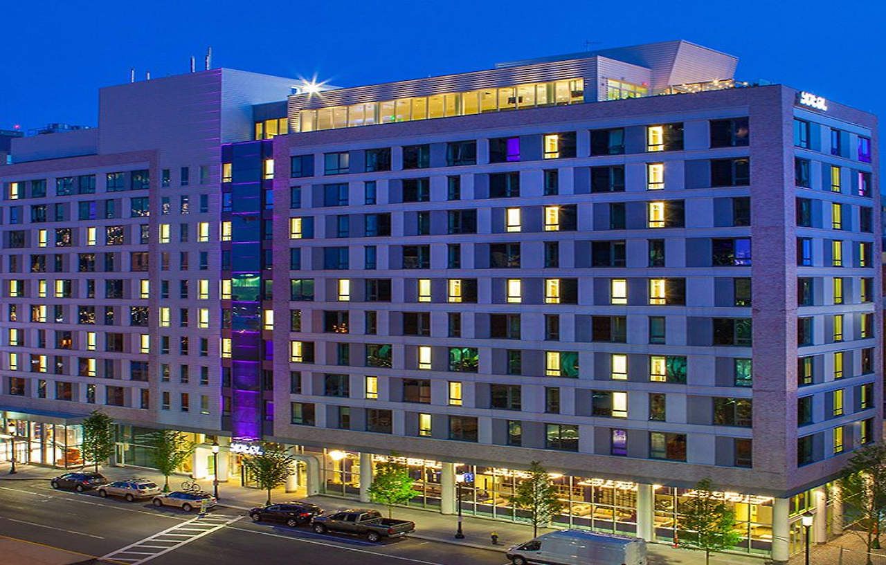 Yotel Hotel 4*
