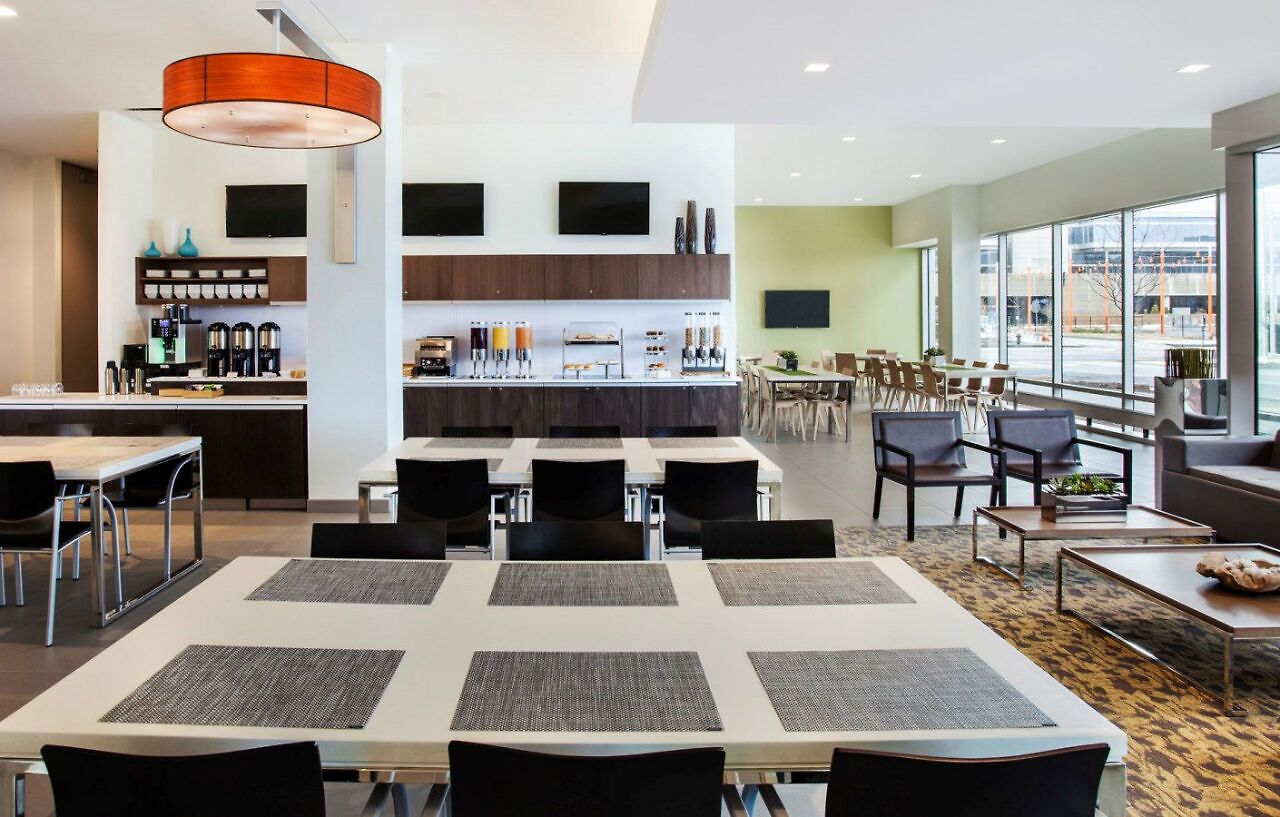 Element By Marriott Seaport District Hotel 3*