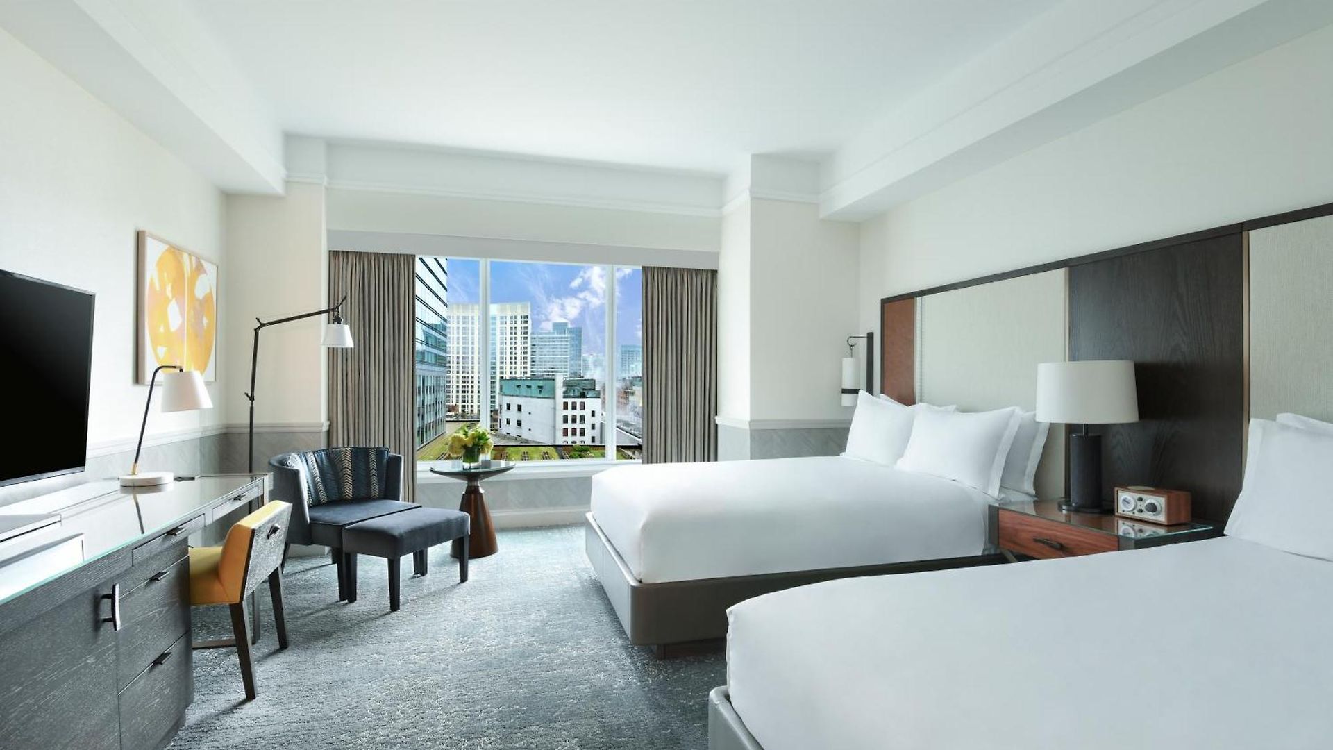The Ritz-carlton, Hotel 5*