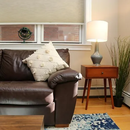 Apartment Stylish 2 Bedroom In South End *