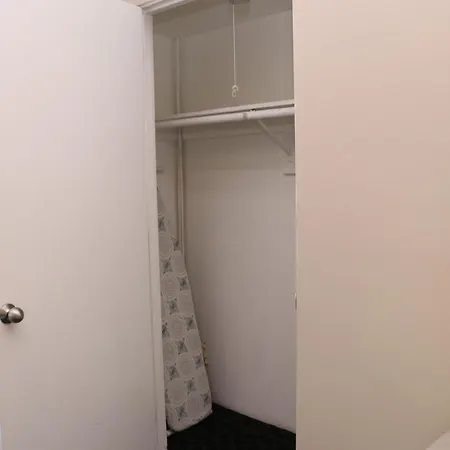 Charming In Brownstone, #44 Aparthotel