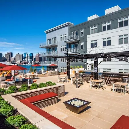 Global Luxury East Apartment Boston