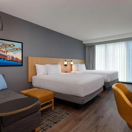 Hyatt Place Boston/seaport District Hotel 3*