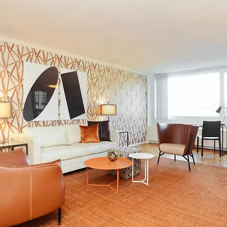 Furnished Quarters At Longfellow *
